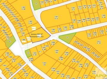 Casa · 400m² · 4 Quartos · 10 Vagas · Capão Redondo a 350 metros da Estação terreno de 800m²