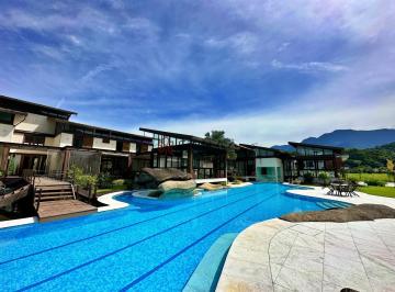 Casa · 2000m² · 12 Quartos · 8 Vagas · Espetacular mansão resort em cond. com aeroporto e praia privativa, 12 suítes