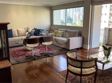 Apartamento de 3 quartos, São Paulo · Apartamento a venda em Perdizes com 205 m² 3 quartos 1 suíte 2 vagas.