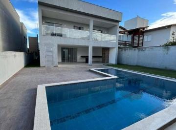 45671d0af0f965bdcc8d9ef65eac3bd1388cf6f7 · Casa duplex com 380m² de área construída no condomínio Boulevard Lagoa