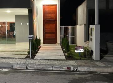 Casa de 3 quartos, Parnamirim · PRA QUEM QUER MORAR E TER ECONOMIA CASA COM ENERGIA SOLAR.