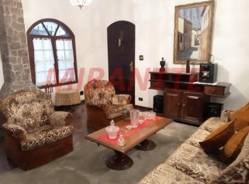 660f1ecc930d88d687ea173f4465ab77.jpg · Casa terrea de 200m² com 3 quartos