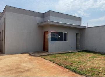 Casa · 84m² · 3 Quartos · 4 Vagas · Casa com 3 dorm sendo 2 suites com closet em Jd Imperial - Mogi Guaçu - SP