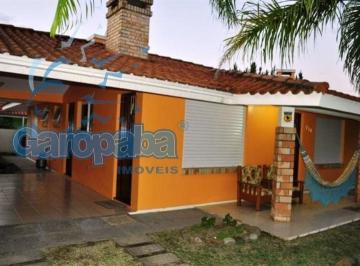 2023/04/dd9661bd562e8e72fb650aae5d874826.jpg · VENDO EM GAROPABA, centro, casa térrea com 3 dormitórios (1 suíte), salas de estar e jantar, semi-mo