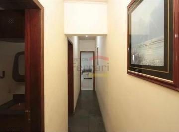 Casa · 130m² · 3 Quartos · 2 Vagas · Excelente sobrado 130 m² em ótima localização
