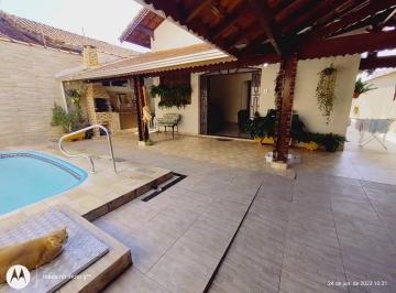 Casa de 3 quartos, Praia Grande · Casa com piscina 400mts da praia a venda Praia Grande Litoral