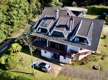 Casa · 550m² · 7 Quartos · 14 Vagas · Casa a venda Vila Matilde - Campos do Jordão/SP