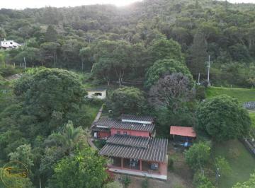 Foto 01 · Vendo Sítio no bairro Jardim Chave de Ouro em Paty do Alferes - RJ