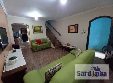 Casa · 194m² · 3 Quartos · 1 Vaga · Casa / Sobrado para venda em Parque Pinheiros - Taboão da Serra