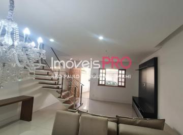Casa · 323m² · 3 Quartos · 1 Vaga · RECÉM REFORMADO COM MUITO BOM GOSTO