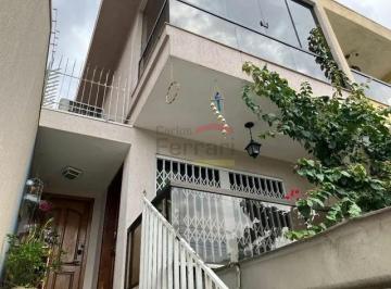 Casa · 194m² · 4 Quartos · 3 Vagas · Lindo Sobrado á venda no Horto