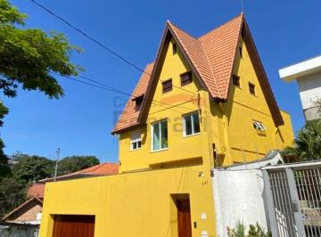 Casa · 210m² · 4 Quartos · 4 Vagas · Sobrado estilo europeu no Jardim França, 4 dormitórios, 2 suítes, 4 vagas,. Estuda permuta.