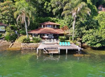 Casa · 350m² · 6 Quartos · Casa costeira em ilha em Angra, deck molhado, poita, 6 quartos