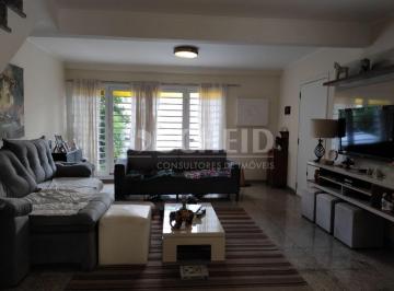 Casa · 145m² · 3 Quartos · 2 Vagas · Casa de Vila fechada com portão automático no Brooklin!