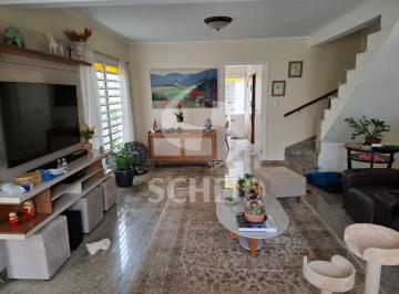 Casa · 145m² · 3 Quartos · 2 Vagas · Casa de Vila fechada com portão automático no Brooklin!