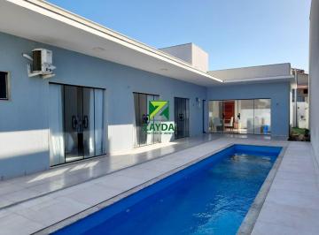 Foto 01 · Linda Casa à Venda em Barra de São João - RJ com 3 Quartos, 1 Suíte, 190m² - Imperdível!