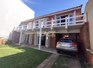 Casa · 264m² · 4 Quartos · 2 Vagas · Casa na Praia Grande em Torres RS