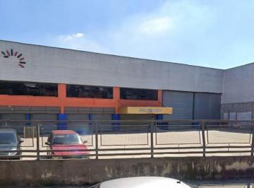 Comercial · 3080m² · Galpão em Jardim Triangulo - Taboão da Serra