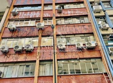 Comercial · 32m² · Excelente Sala com 32,74m² em Andar Alto no Centro Histórico