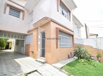 Casa · 240m² · 3 Quartos · 6 Vagas · Sobrado para Investidor com Renda metro Ana Rosa