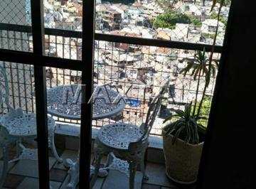 Apartamento · 67m² · 3 Quartos · 1 Vaga · Apartamento de 67m², 3 dormitórios, 1 banheiro, 1 vaga de garagem na Pedra Branca.