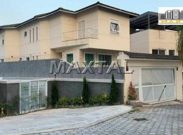 Casa · 311m² · 4 Quartos · 4 Vagas · Sobrado com 311m², 4 suítes, 6 banheiros, , 4 vagas, condomínio fechado no Tucuruvi.