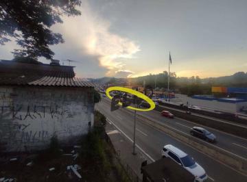 1dfc9705609548d9453a732c562dcd09f12b66b7 · Excelente Imóvel Comercial em Cotia na Rodovia Raposo Tavares - Km 32!