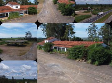 Foto 01 · Oportunidade Única: Ponto Comercial à Venda em Luziânia-GO, Parque Santa Fé - 3 Salas, 4 Banheiros,