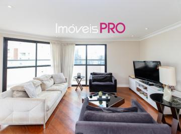 Apartamento · 202m² · 5 Quartos · 3 Vagas · Cobertura triplex no Brooklin com 202m², 5 quartos e 3 vagas