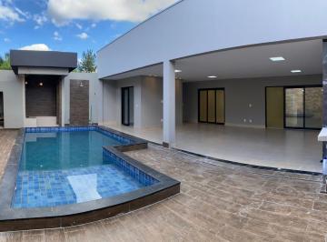 Casa de 4 quartos, Águas Claras · Excelente Casa moderna em Arniqueiras