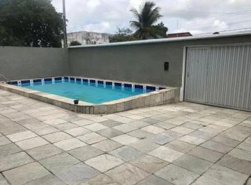 Casa de 4 quartos, Jaboatão dos Guararapes · Vendo casa com 4 quartos, 2 suítes, 2 vagas, piscina em Piedade