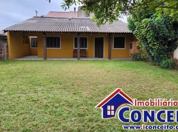 Casa de 3 quartos, Imbé · XC297 - Residência em excelente localização a 450 metros do mar em Mariluz