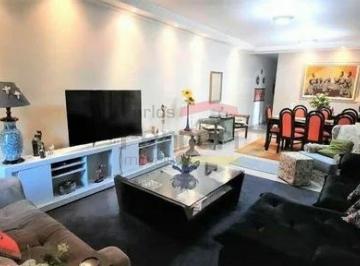 Casa · 450m² · 2 Quartos · 16 Vagas · Casa térrea á venda no Carandiru