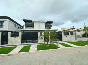 28923_ig9342N_2892368507010c488a.jpg · Casa com 3 suítes no bairro Rio Tavares
