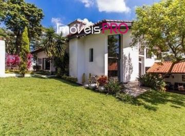 Casa · 485m² · 4 Quartos · 6 Vagas · Casa Reformada com muito quintal no Jardim Marajoara