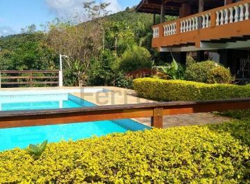 Rural · 3300m² · 3 Quartos · 6 Vagas · Chácara a venda 3.300 m² em São Roque / 3 dormitórios / 1 suíte