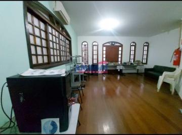 Casa · 300m² · 4 Quartos · 4 Vagas · Casa em São José dos Campos