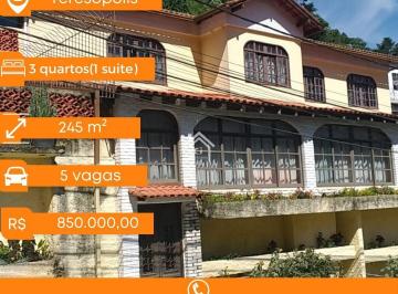 Casa · 245m² · 6 Quartos · 4 Vagas · Casa em excelente localização em Teresópolis