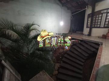 Casa · 250m² · 3 Quartos · 2 Vagas · VENDE-SE SOBRADO NA REGIÃO DO PARQUE DAS PAINEIRAS