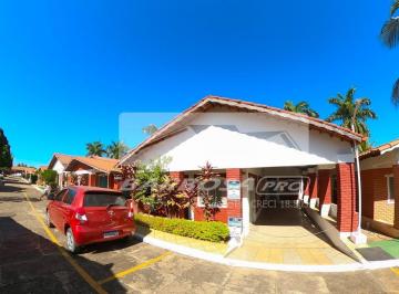 Casa · 115m² · 3 Quartos · 2 Vagas · Chalé 3 quartos para venda em Caldas Novas