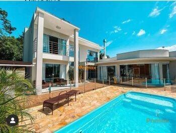 Casa · 280m² · 3 Quartos · 2 Vagas · Casa à venda no bairro Souza Cruz - Brusque/SC