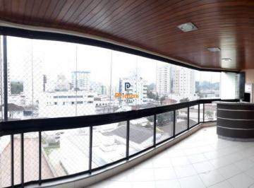 Apartamento · 220m² · 4 Quartos · 2 Vagas · Magnífico apartamento com varandão gourmet no Centro de Brusque 220m2