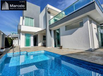 Casa · 3 Quartos · 6 Vagas · Luxuoso Sobrado Condomínio Aruã