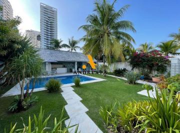 Casa · 425m² · 4 Quartos · 2 Vagas · Venda de Casa em Condomínio com 4 quarto(s), 4 suíte(s), 425 m², por R$ 4.2 milhões, no condomínio C