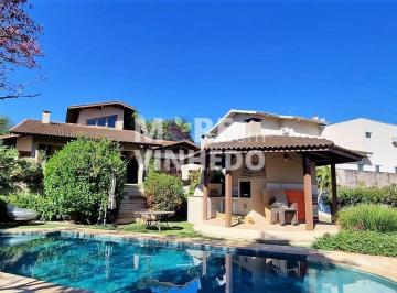 Casa de 5 quartos, Vinhedo · Casa Térrea Cond. Vila Hipica - Vinhedo, 5 quartos, piscina e área gourmet!