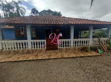 Foto 01 · Chácara à Venda em Itapeva-MG, Bairro das Areias! 4 Quartos, Piscina, Lago, Porão e Mais!