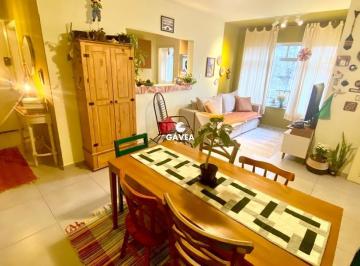 Sala · Apartamento à venda no Itararé em São Vicente.