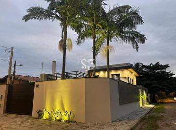 Foto 01 · CASA MARAVILHOSA À VENDA EM UBATUBA - PORTEIRA FECHADA!