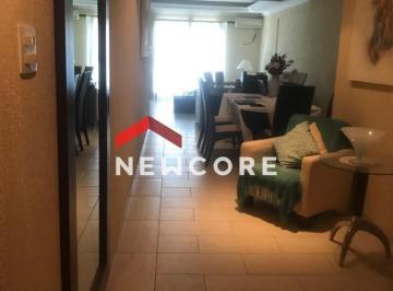 Apartamento · 155m² · 3 Quartos · 2 Vagas · Apartamento em  Rua Oswaldo Cochrane - Embaré - Santos/SP