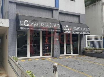 Comercial · 134m² · Loja Ampla - 134m² com 90m² de Mezanino e 44m² de Loja, Além de 5 Vagas